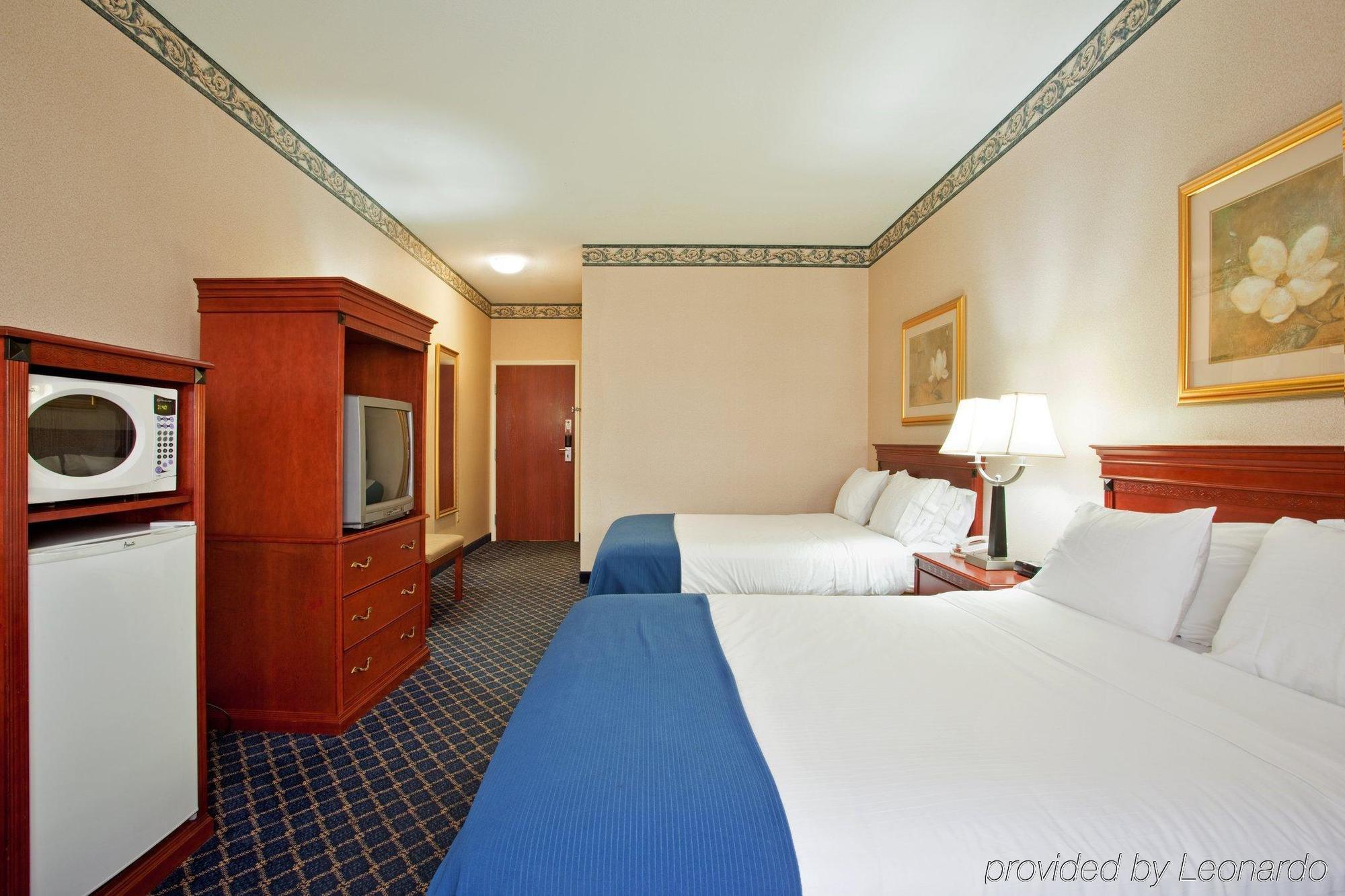 Holiday Inn Express & Suites Danville By Ihg Cameră foto
